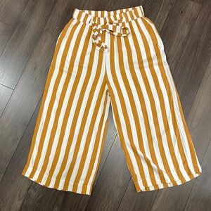 Garage Cropped Flowy Pants